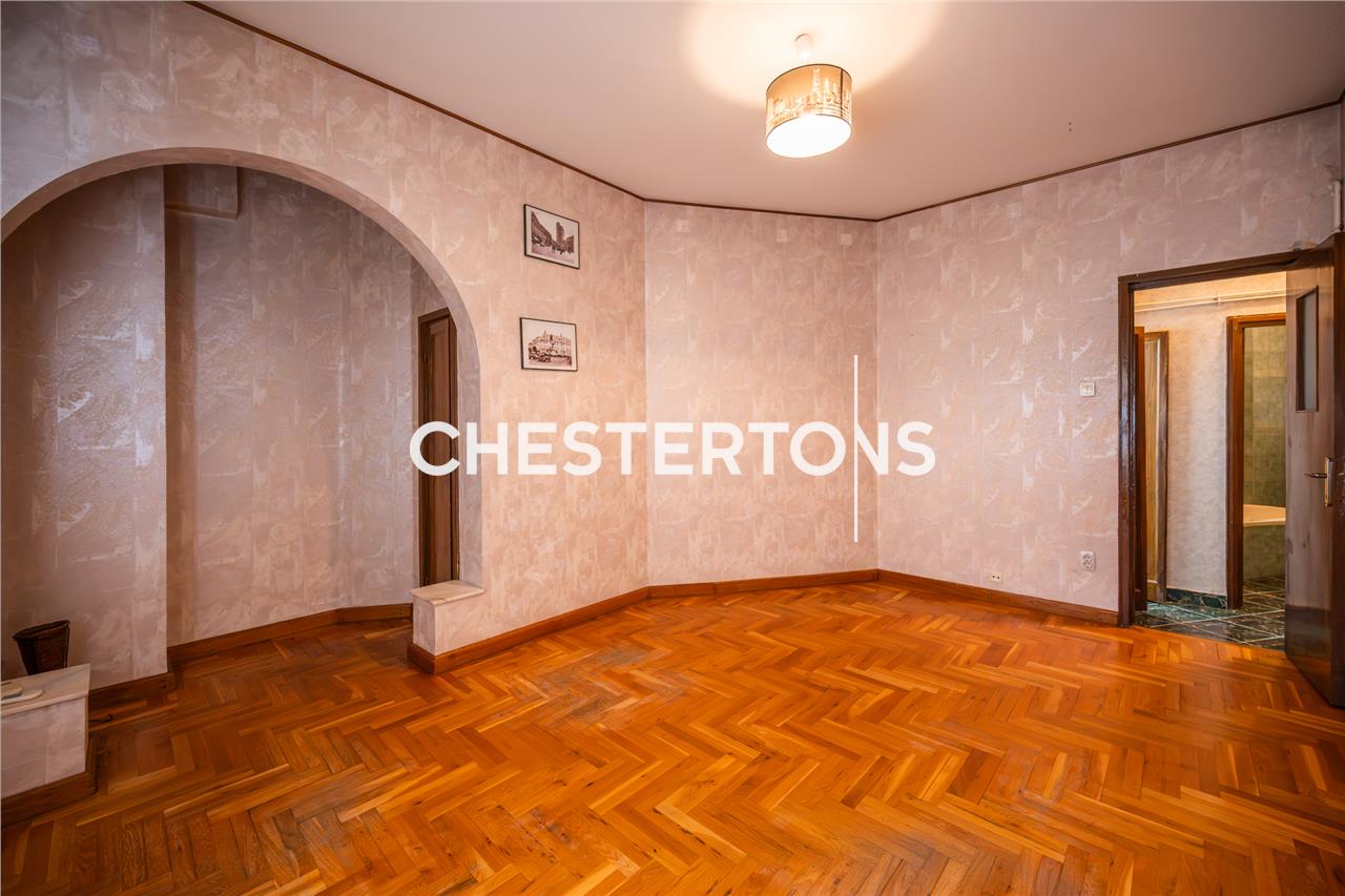Apartament spectaculos, 5 camere de vanzare, 103 mp, arhitectura interbelica, ultrecentral,  zona Calea Victoriei - Bucuresti